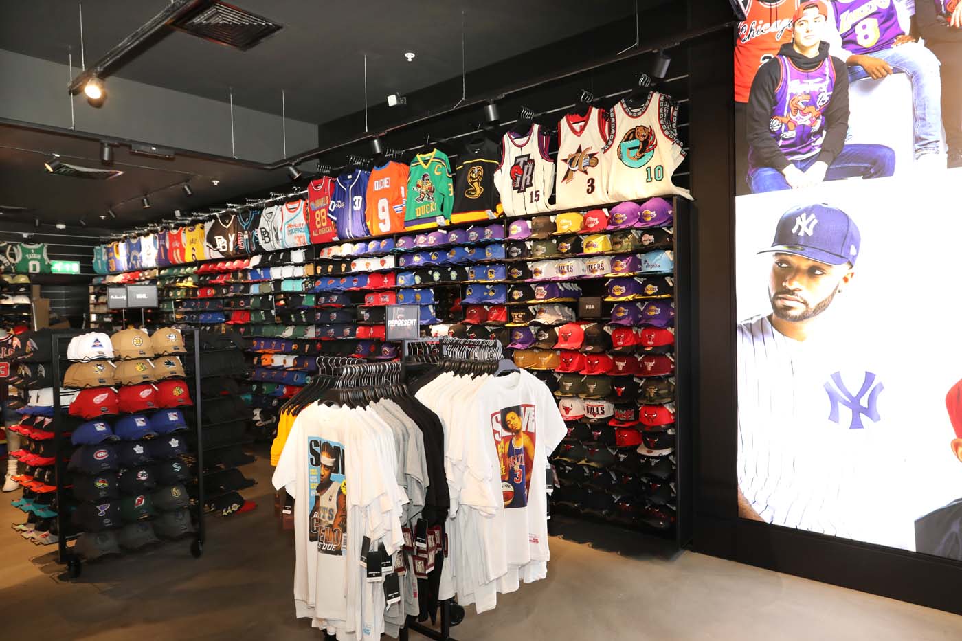Lids UK Store Fit-Out | Retail Shopfitting by KDM Group