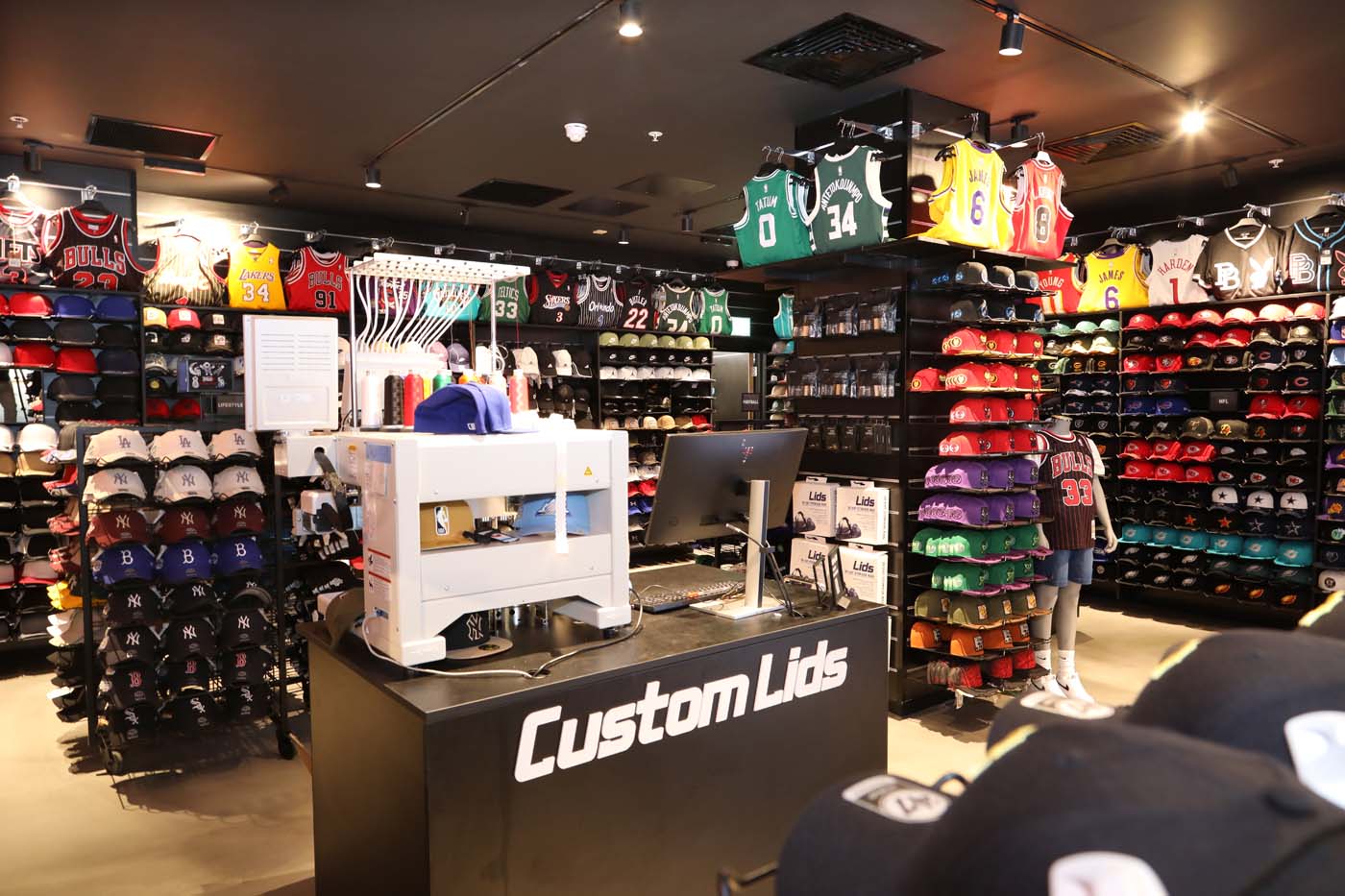 Lids UK Store Fit-Out | Retail Shopfitting by KDM Group